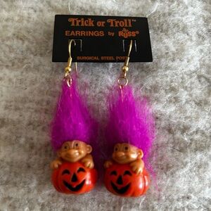 Russ Trick or Troll Earrings - Pink and Orange